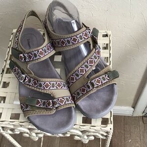 Stylish Tan and Green Sandals